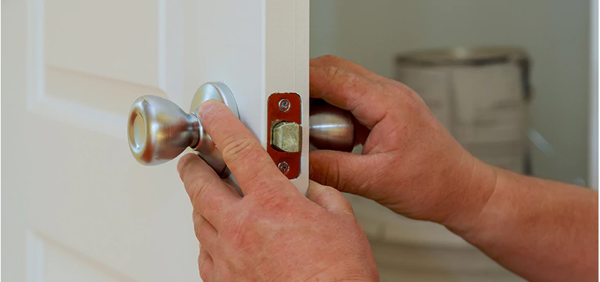 AAA Locksmiths For lock Replacement in Huntley, Illinois