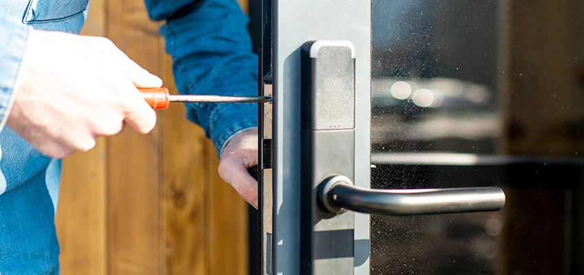 Aluminium Door Lock Replacement in Huntley, Illinois