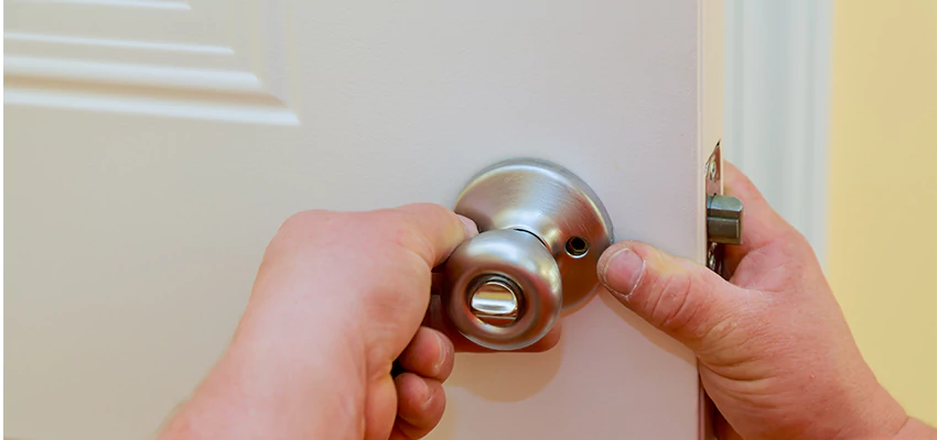 After-hours Locksmith For Lock And Key Installation in Huntley, IL