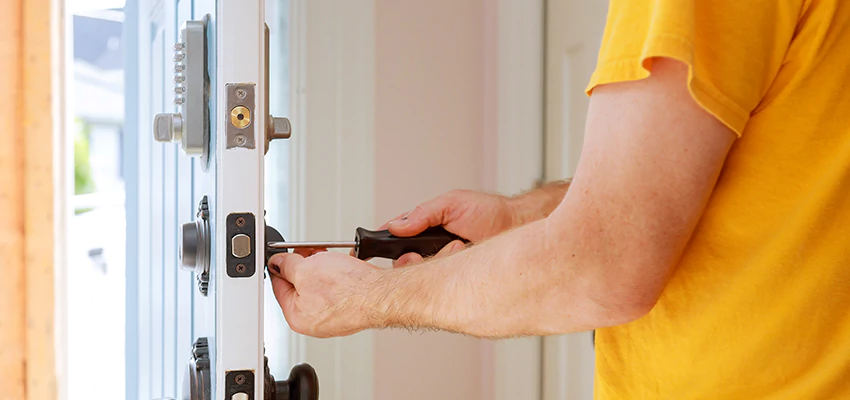 Eviction Locksmith For Key Fob Replacement Services in Huntley, IL